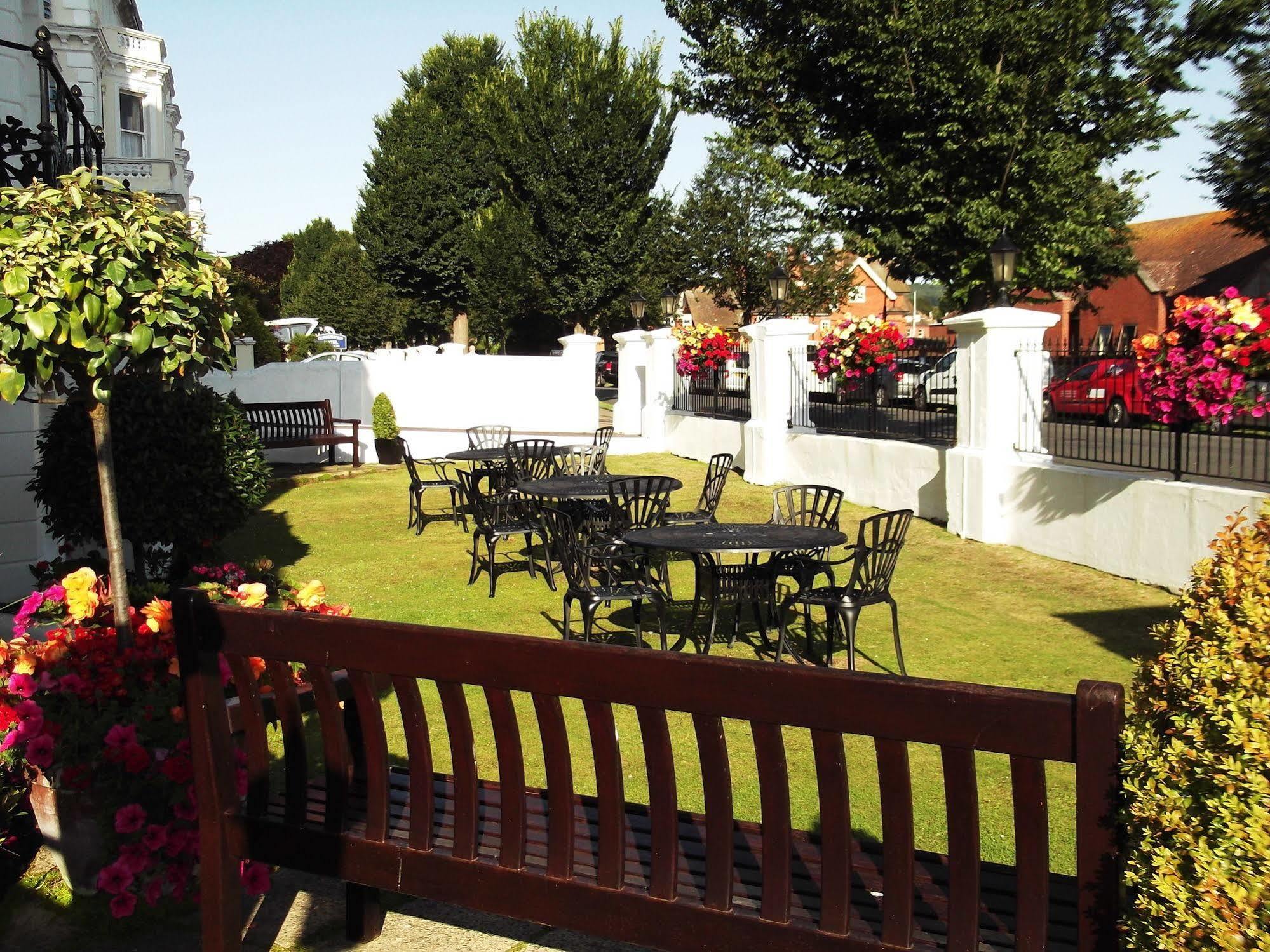Devonshire Park Hotel AEGON International Esterno foto